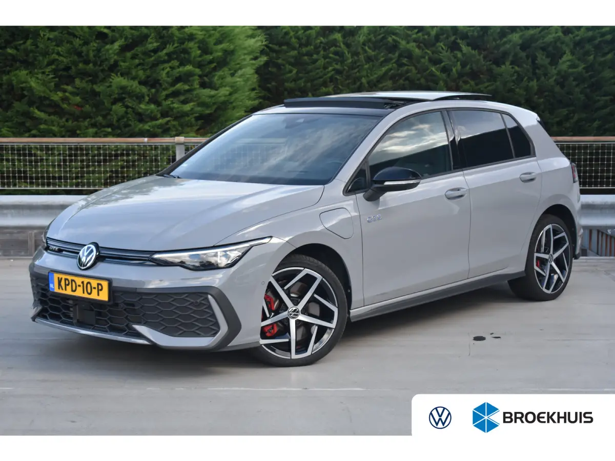1.5 TSI eHybrid 272PK GTE SOH 98,52% | VERLENGDE GARANTIE | Panoramadak | IQ Light LED Matrix | Travel Assist | Head-up display | 360 Camera | VERLENGDE GARANTIE