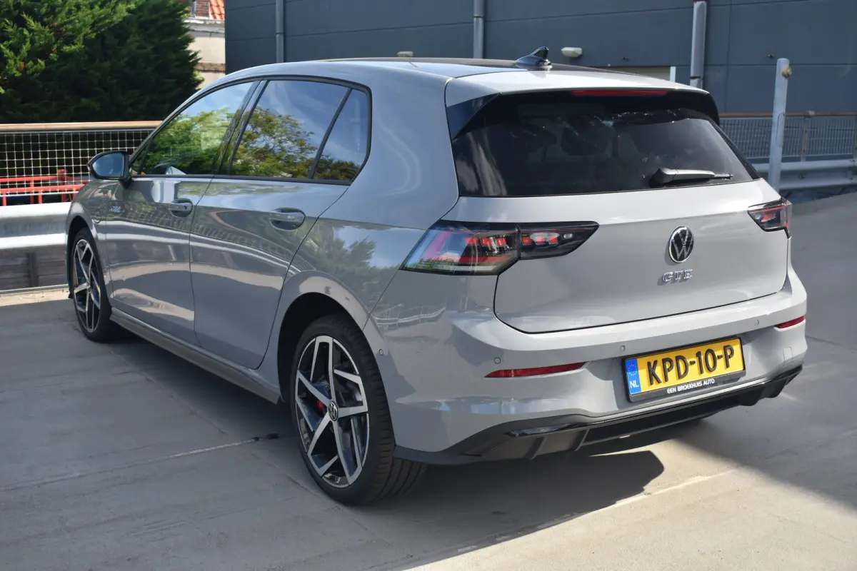 1.5 TSI eHybrid 272PK GTE SOH 98,52% | VERLENGDE GARANTIE | Panoramadak | IQ Light LED Matrix | Travel Assist | Head-up display | 360 Camera | VERLENGDE GARANTIE