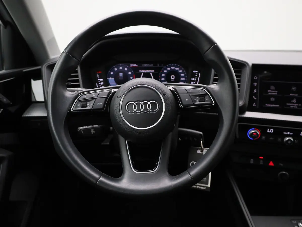25 TFSI Pro Line | Apple Carplay / Android Auto | Navigatie | Climate Control | Cruise Control | Virtual Cockpit | Bluetooth | DAB | Parkeersensoren | Lichtmetalen Velgen |