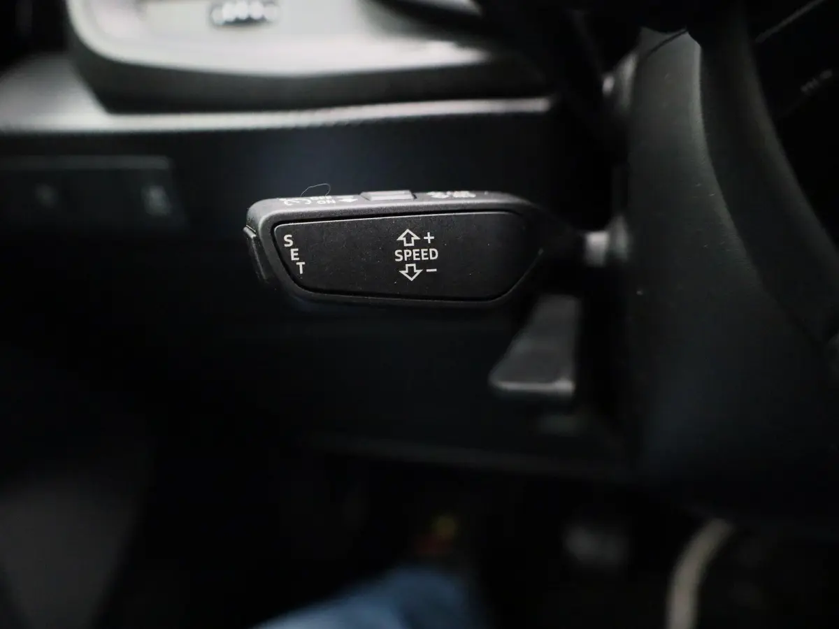 25 TFSI Pro Line | Apple Carplay / Android Auto | Navigatie | Climate Control | Cruise Control | Virtual Cockpit | Bluetooth | DAB | Parkeersensoren | Lichtmetalen Velgen |