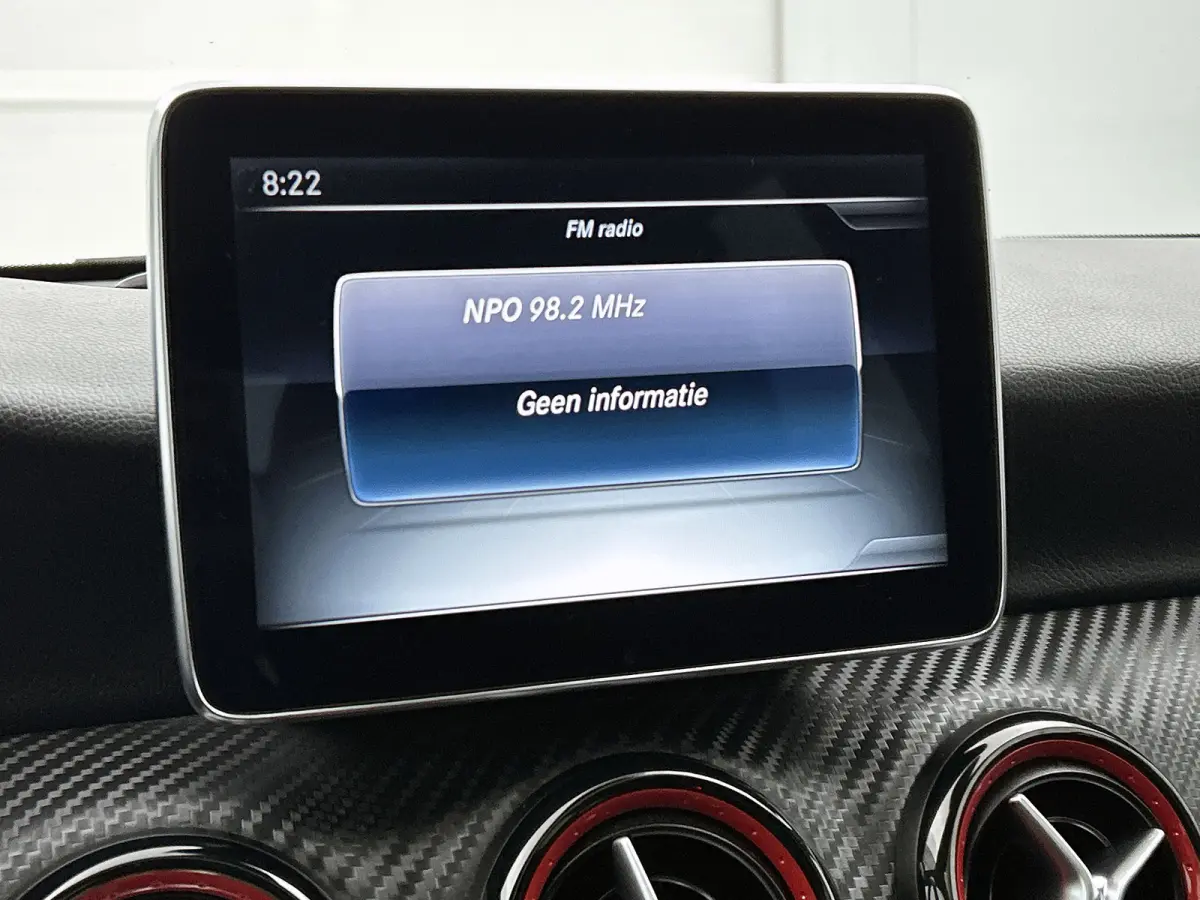 AMG 45 4MATIC FACE-LIFT(Perfect OnderH, Panoramadak, Carplay, StoelV, Clima, Navi Groot, PDC V+A, Etc)