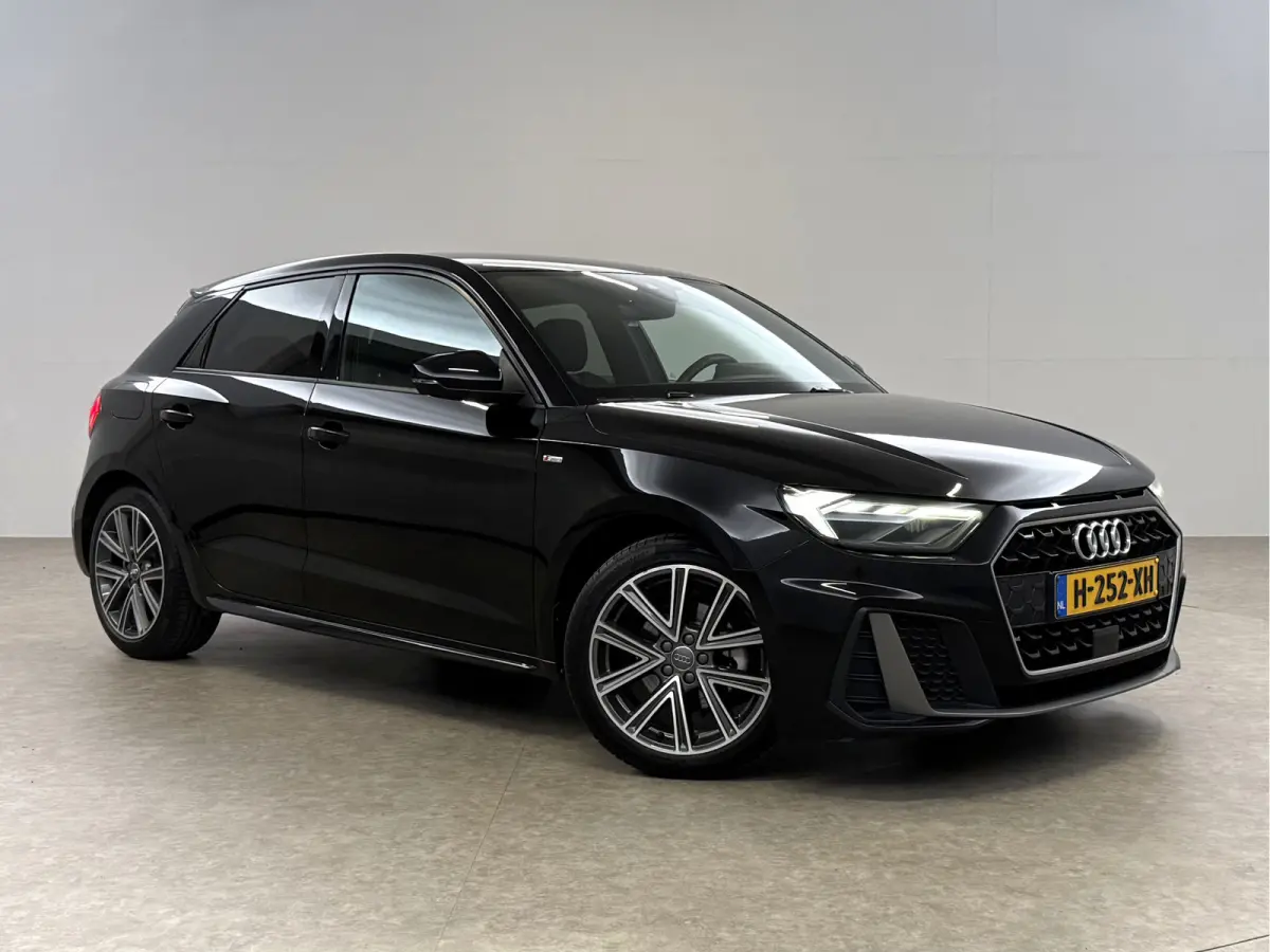 30 TFSI S-Line | Virtual | Cruise | Carplay | Keyless | Parkeersens. | LED | NAP