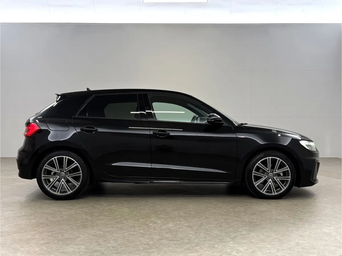 30 TFSI S-Line | Automaat | Virtual | Cruise | Carplay | Keyless | Parkeersens. | LED | NAP