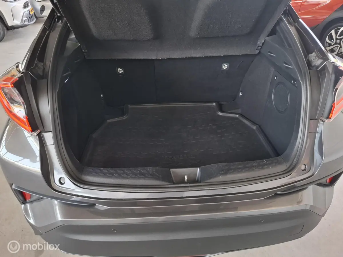 1.8 Hybrid EXECUTIVE ULTIMATE | STOELVERWARMING | PARK. SENSOREN - RIJKLAARPRIJS