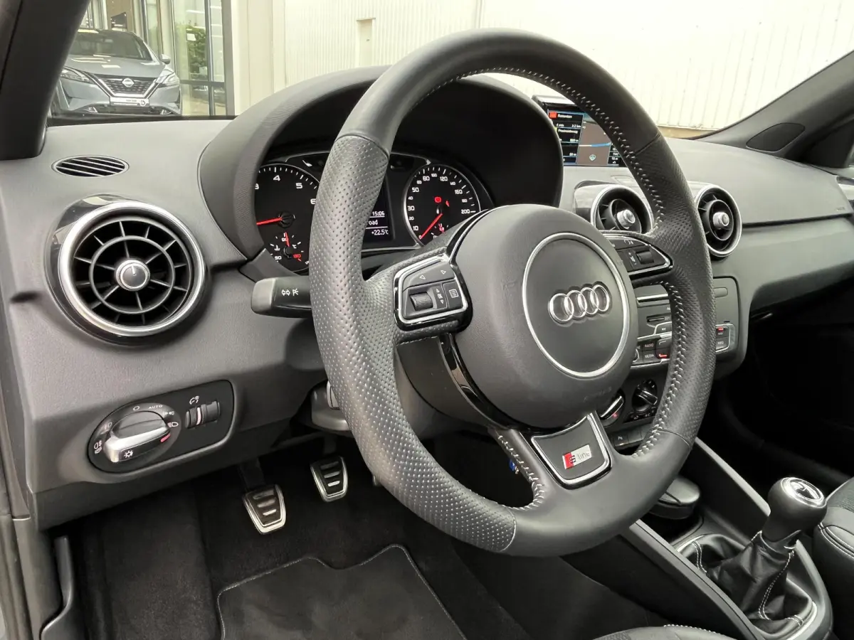 1.0 TFSI Advance Sport S-Line | NL Auto/1e Eig./Navi/Airco/Cruise/17"/PDC V+A