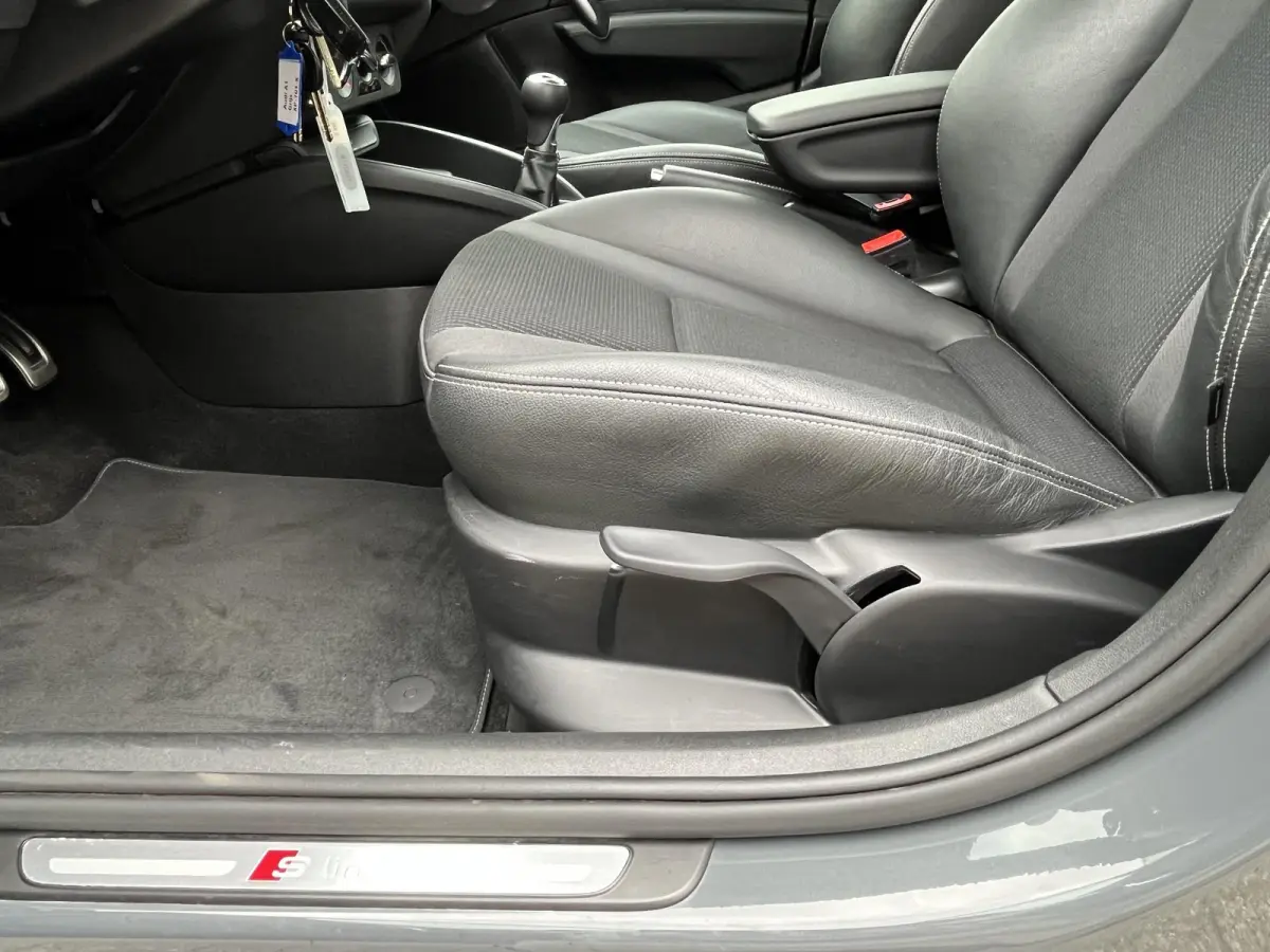 1.0 TFSI Advance Sport S-Line | NL Auto/1e Eig./Navi/Airco/Cruise/17"/PDC V+A