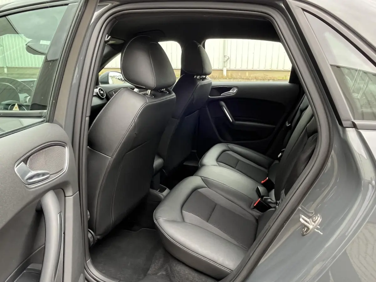 1.0 TFSI Advance Sport S-Line | NL Auto/1e Eig./Navi/Airco/Cruise/17"/PDC V+A