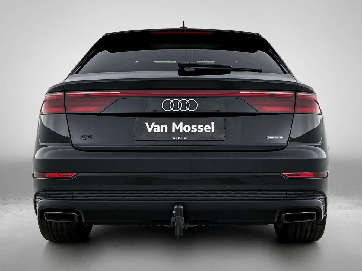 55 TFSI e quattro Pro Line 394 PK | S-line | Adaptive cruise control | Glazen panoramadak | Luchtvering | 360 graden camera | Dodehoekdetectie | Stoelverwarming voor & achter Head-up display