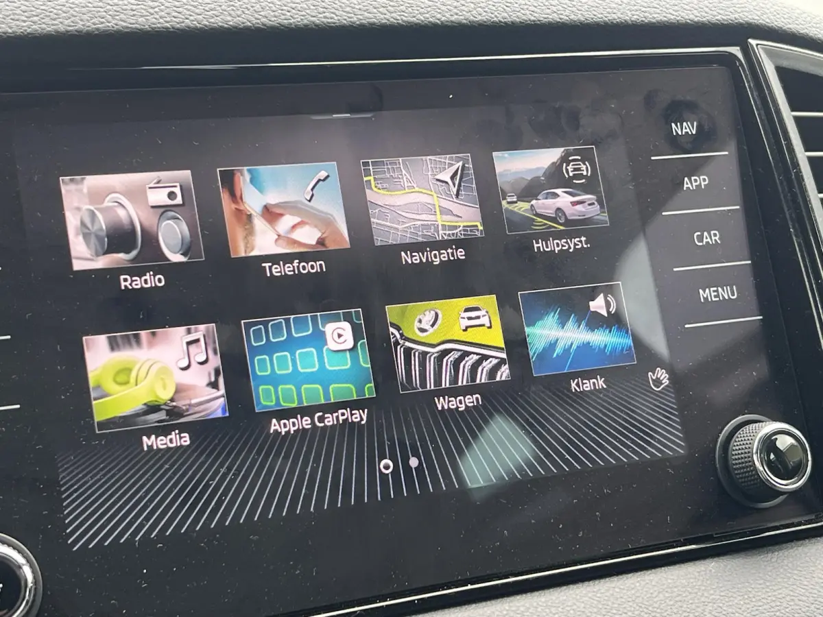 1.5 TSI ACT Sportline Business Ultimate | Pano | Trekhaak wegklapbaar | Navi | LED Matrix | El.a.klep Vitrual Pedal