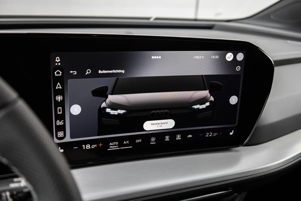 286pk S Edition Performance 82 kWh | Panoramadak | Trekhaak Wegklapbaar