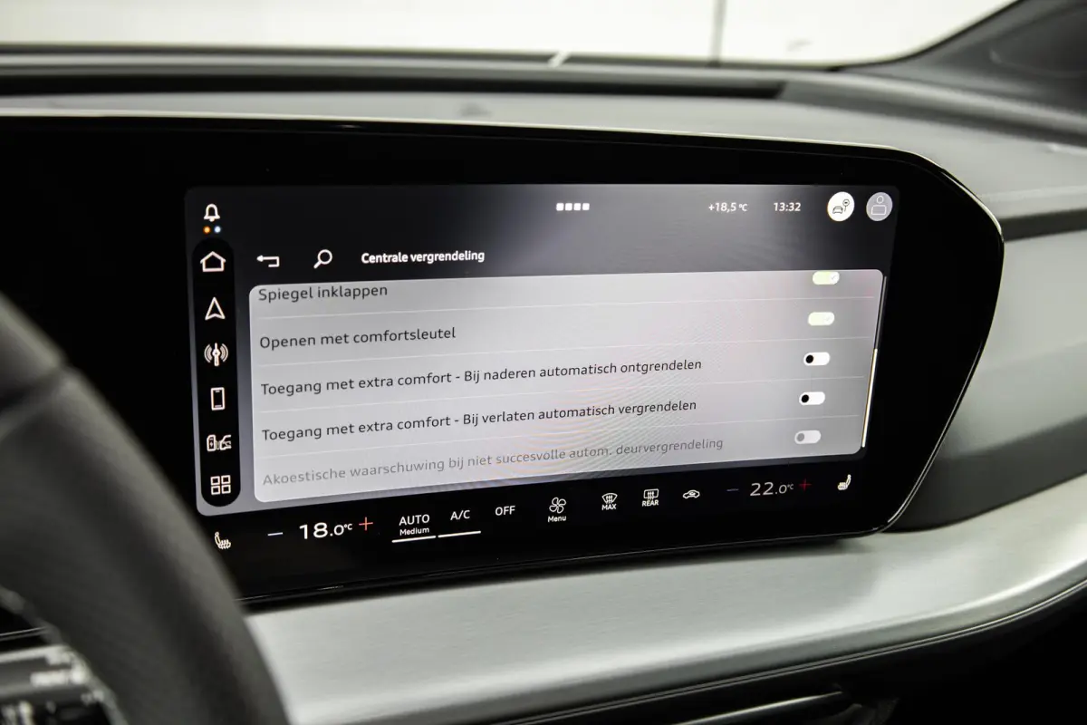 286pk S Edition Performance 82 kWh | Panoramadak | Trekhaak Wegklapbaar