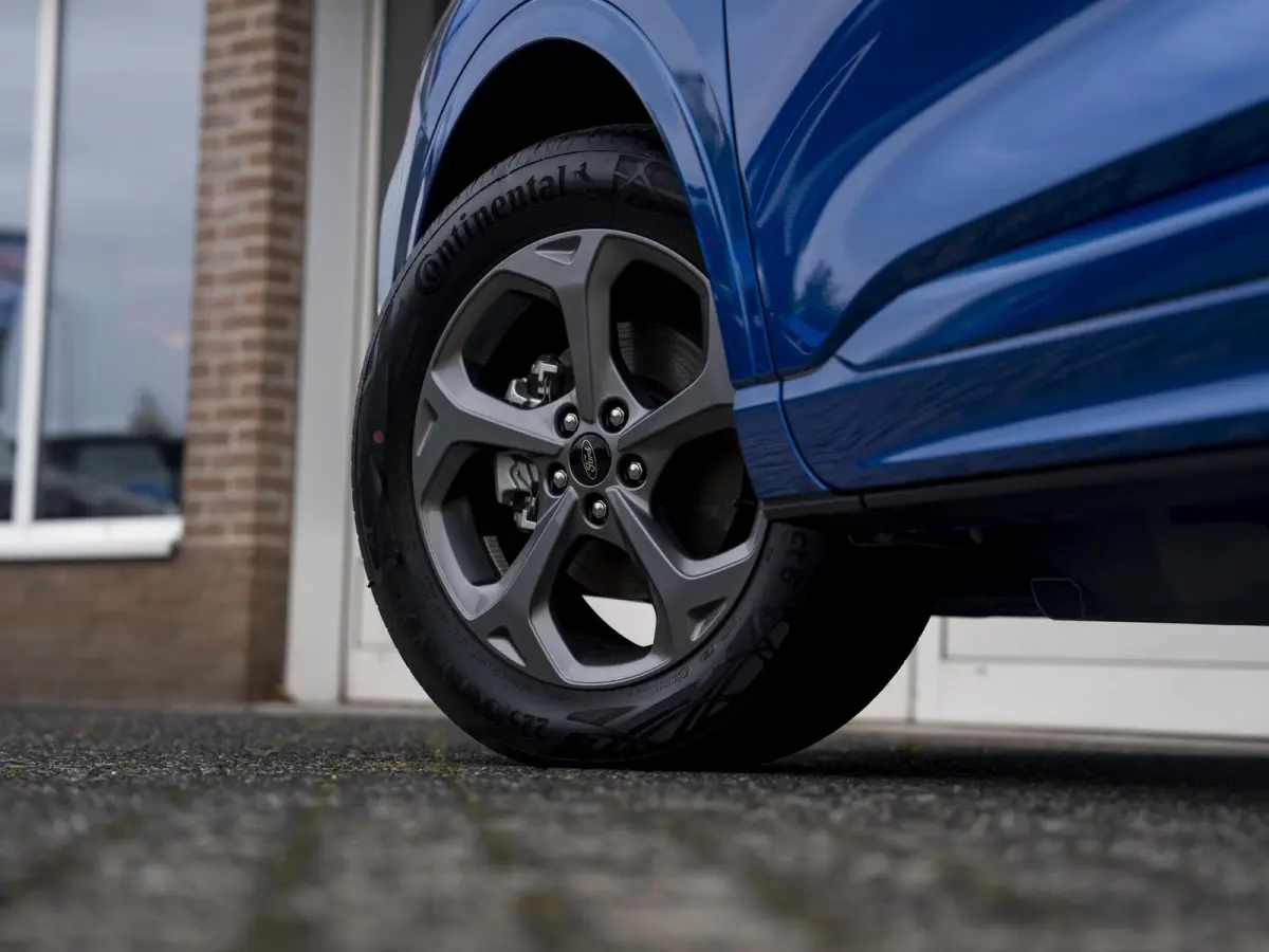2.5 PHEV ST-Line | Stoel-/stuur-/voorruit en achterbank verwarming | Navi | 2.100kg trekgewicht