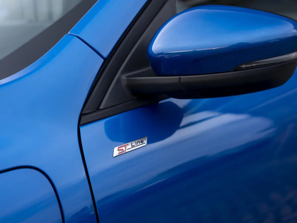 2.5 PHEV ST-Line | Stoel-/stuur-/voorruit en achterbank verwarming | Navi | 2.100kg trekgewicht