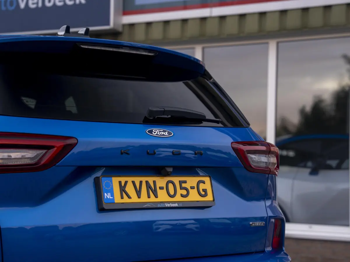 2.5 PHEV ST-Line | Stoel-/stuur-/voorruit en achterbank verwarming | Navi | 2.100kg trekgewicht