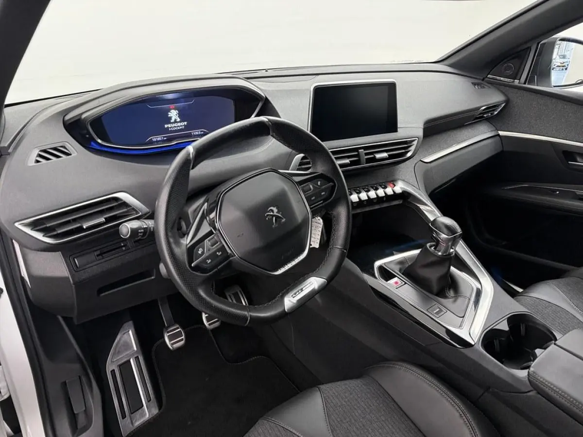 1.2T 130PK GT Line Trekhaak/Ecc/Camera/Led/CarPlay