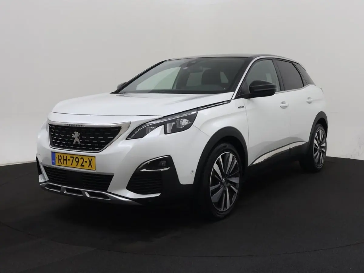 1.2T 130PK GT Line Trekhaak/Ecc/Camera/Led/CarPlay