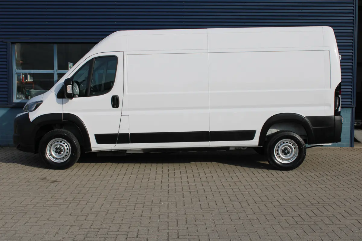 E-Ducato 4.25t L3 110 kWh | CAMERA | NAVI | DIGITALE BINNENSPIEGEL | KEYLESS | DRAADLOOS CARPLAY |