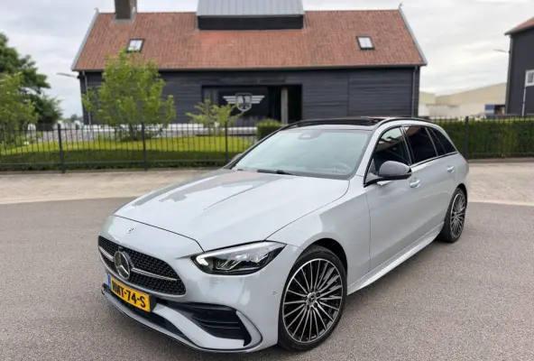 300e AMG | Panoramaschuifdak | Night | Burmester | Rijassistentiepakket Plus Led-High Performance