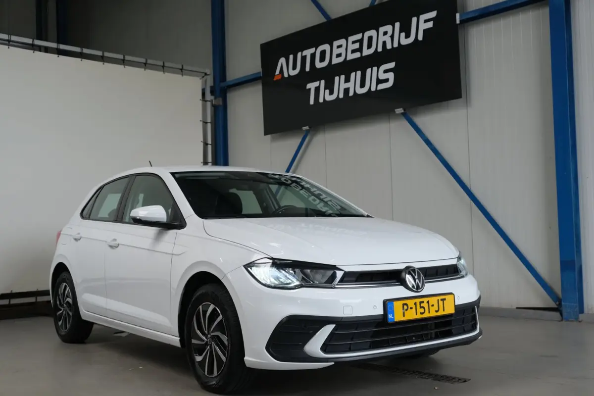 1.0 TSI Life Automaat - N.A.P. Airco, Cruise, Navi, PDC, Carplay, Virtual display.