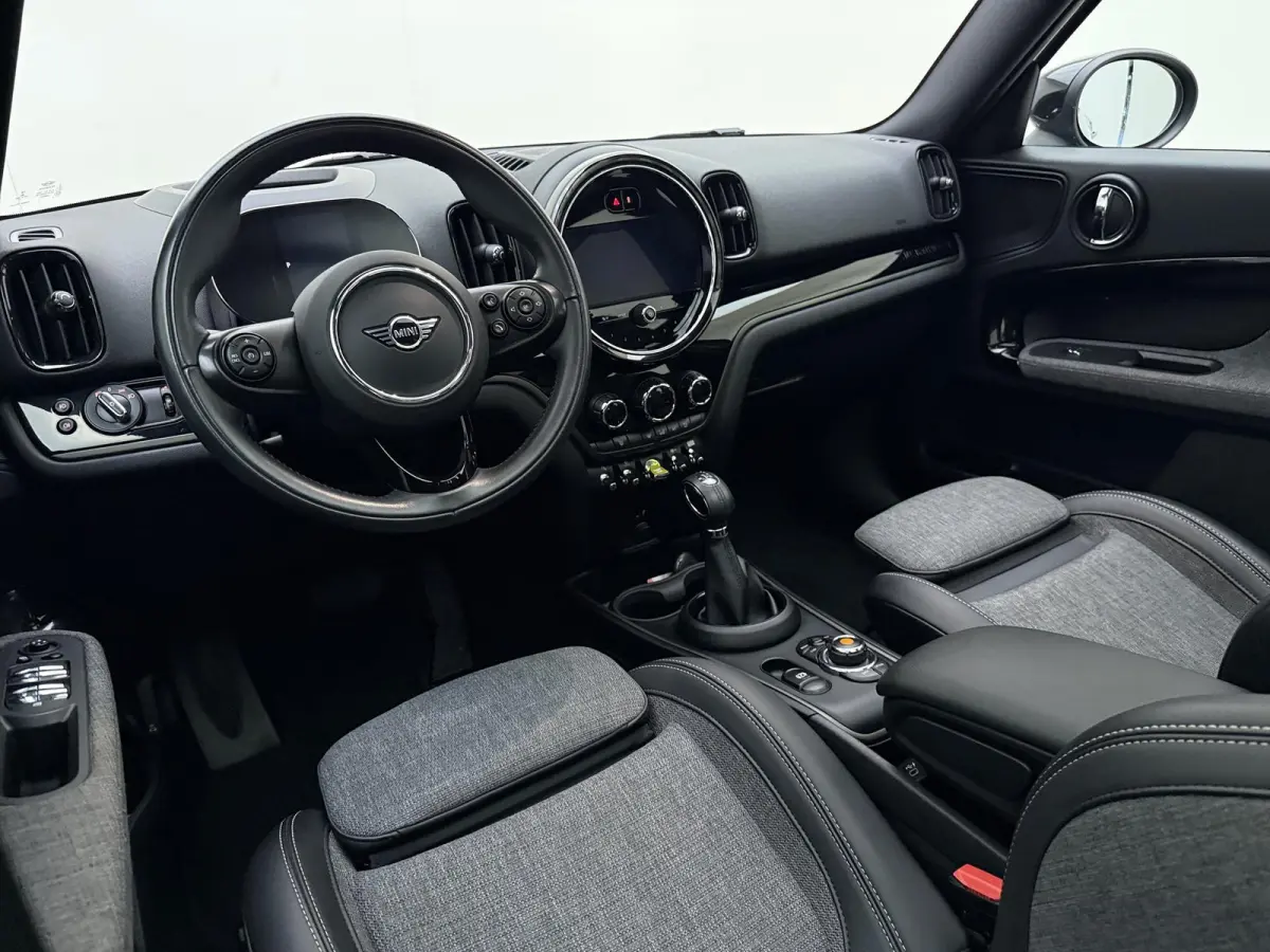 1.5 Cooper ALL4 Pepper