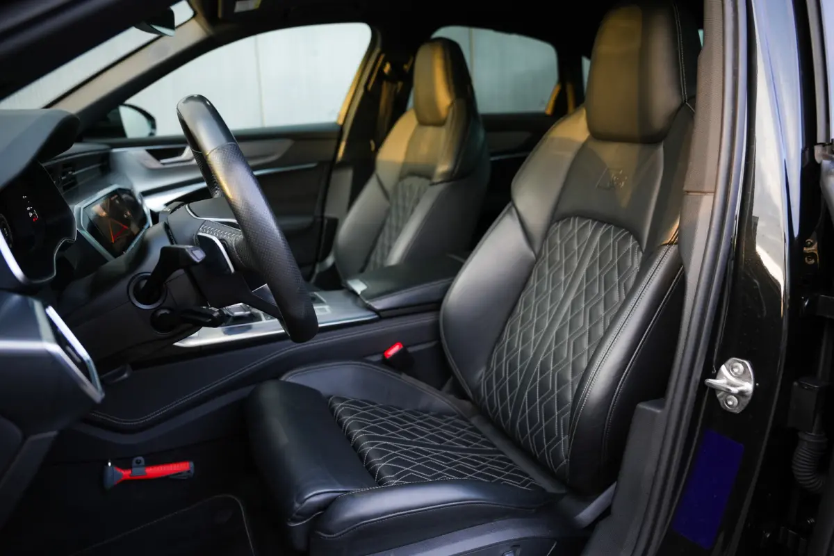 45 TFSI 245 pk S Edition /NL-Auto/ Pano-Dak/ B&O-Sound/ 360-Camera/ Sport-Stoelen/ Stoel.Verw/ Adap.Cruise/ 20'' LMV