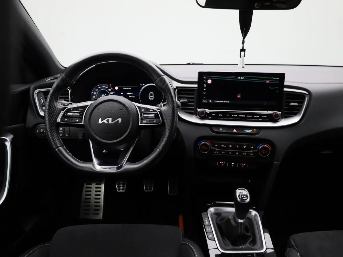 1.0 T-GDi GT-Line | Navigatie | Half leder | Apple Carplay / Android Auto | Climate Control | Camera | Elec. Achterklep | Stoel- Stuurverwarming | DAB | Cruise Control | LMV |