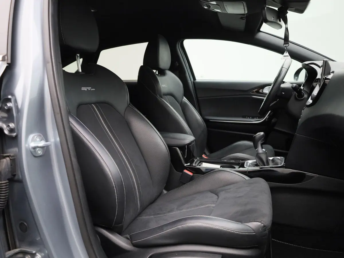 1.0 T-GDi GT-Line | Navigatie | Half leder | Apple Carplay / Android Auto | Climate Control | Camera | Elec. Achterklep | Stoel- Stuurverwarming | DAB | Cruise Control | LMV |