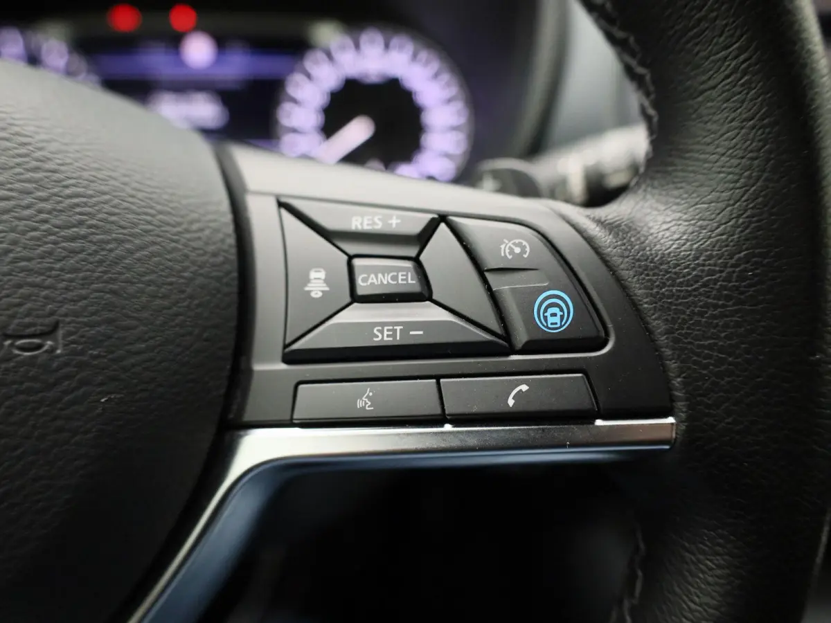 1.0 DIG-T Tekna | Automaat | Keyless | Sport stoelen | DAB | Half Leder | BOSE | Navigatie | Climate control | LMV | Bluetooth | Stoel verwarming | Camera 360 |
