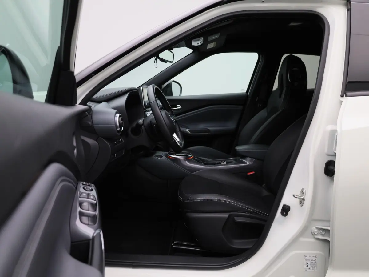1.0 DIG-T Tekna | Automaat | Keyless | Sport stoelen | DAB | Half Leder | BOSE | Navigatie | Climate control | LMV | Bluetooth | Stoel verwarming | Camera 360 |