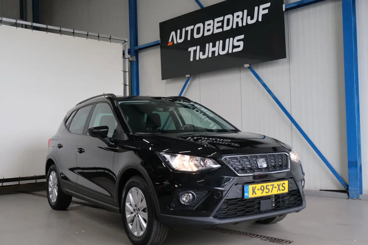 1.0 TSI Style Business Intense - N.A.P. Airco, Cruise, Navi, PDC, Carplay, Trekhaak.