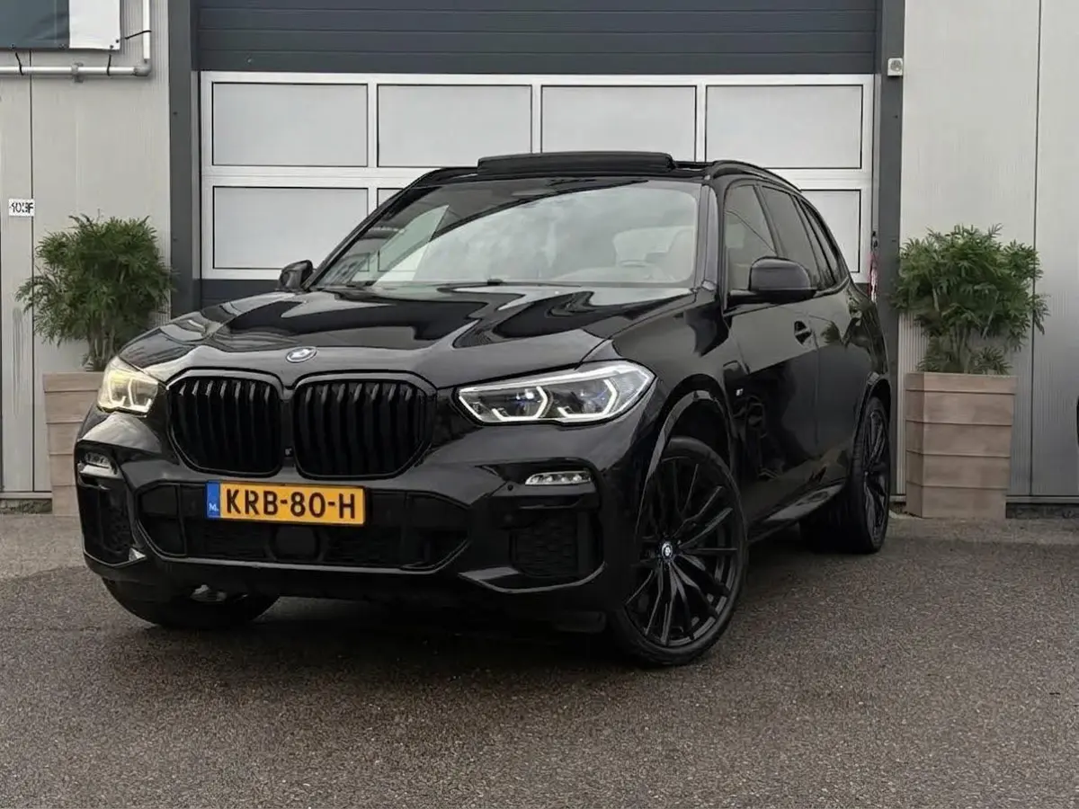 xDrive45e / M-Sport BLACK / 360 / PANO / HuD / DEALEROND /