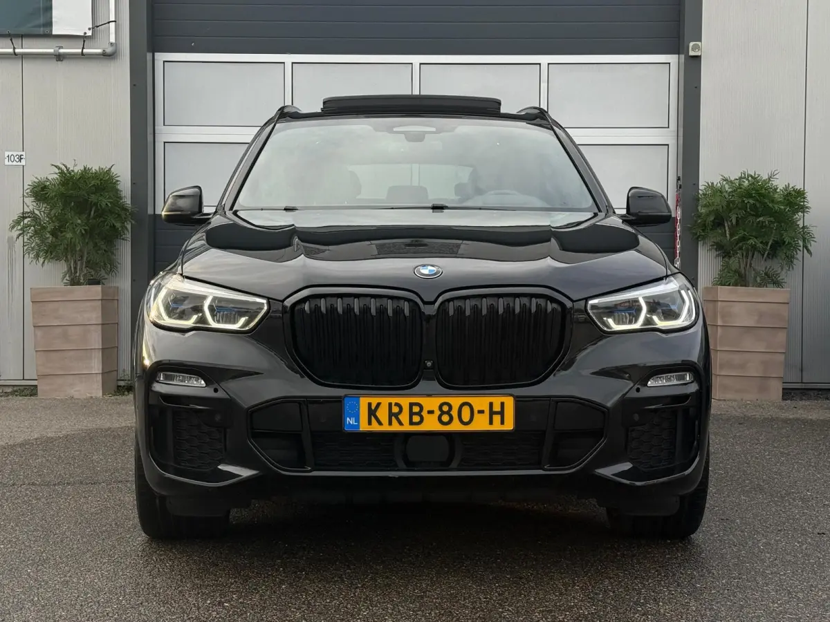 xDrive45e / M-Sport BLACK / 360 / PANO / HuD / DEALEROND /