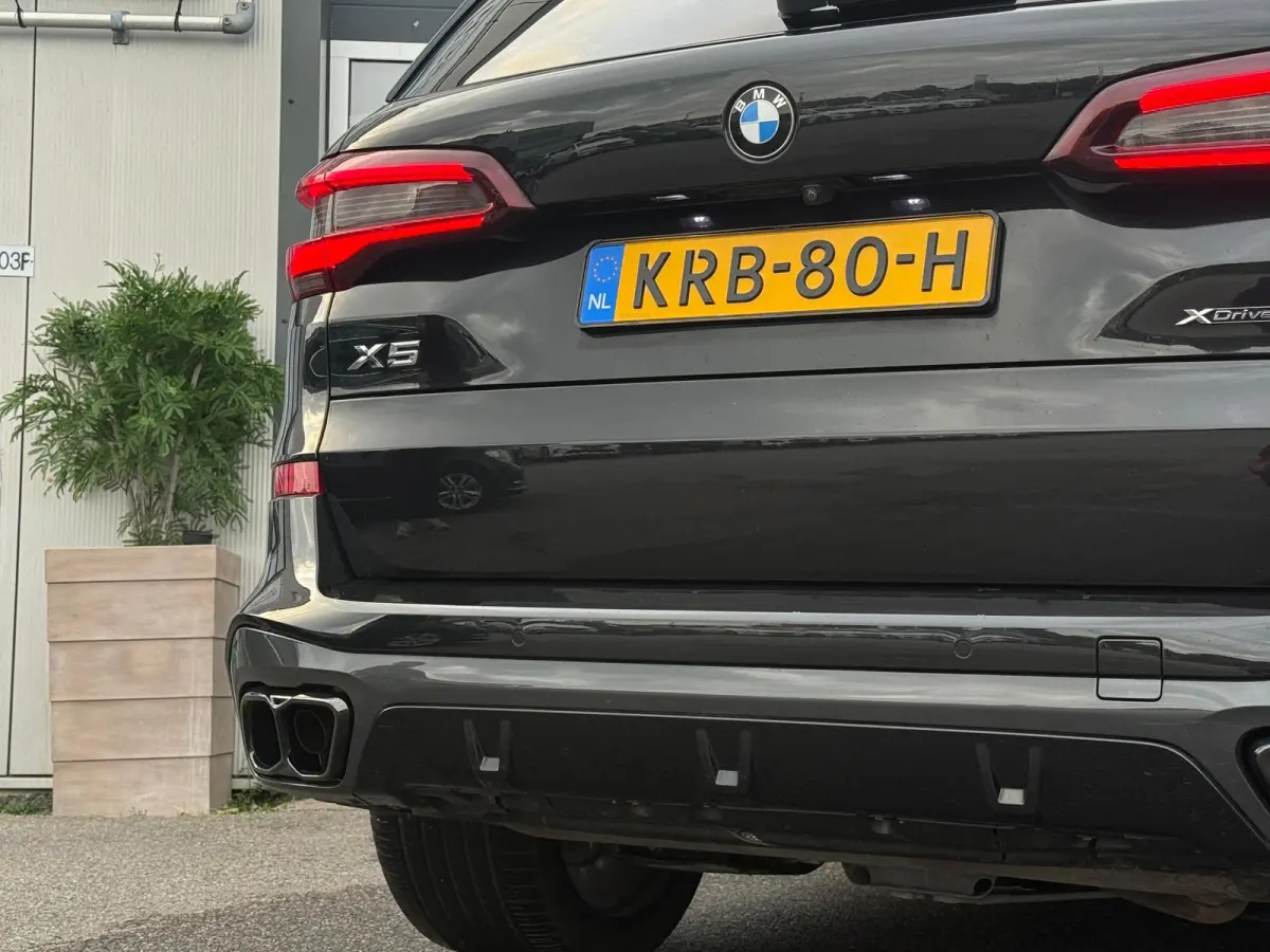 xDrive45e / M-Sport BLACK / 360 / PANO / HuD / DEALEROND /