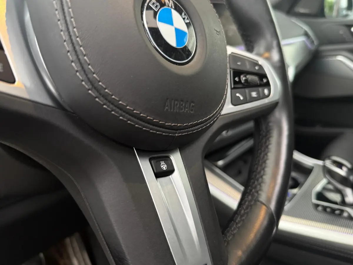 xDrive45e / M-Sport BLACK / 360 / PANO / HuD / DEALEROND /