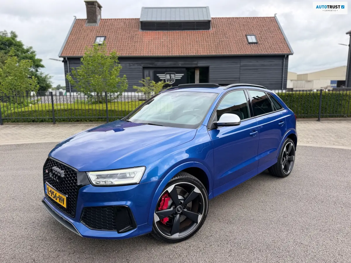 2.5 TFSI RS Q3 340PK QUATTRO PERFORMANCE PANORAMDAK BOSE CARBON LEER NAVI MATRIX