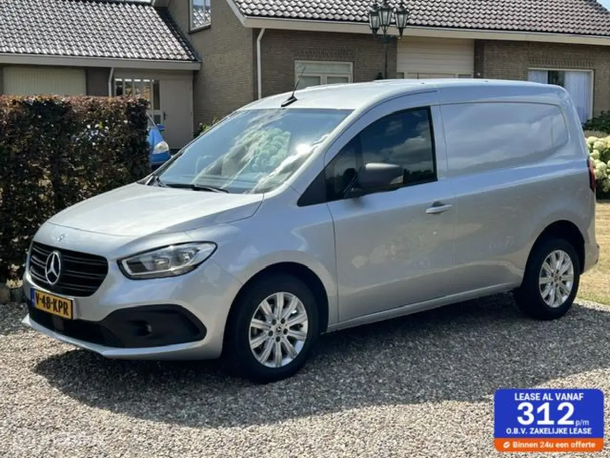bestel 108 CDI NAVI/VELGEN/CAMERA/CARPLAY