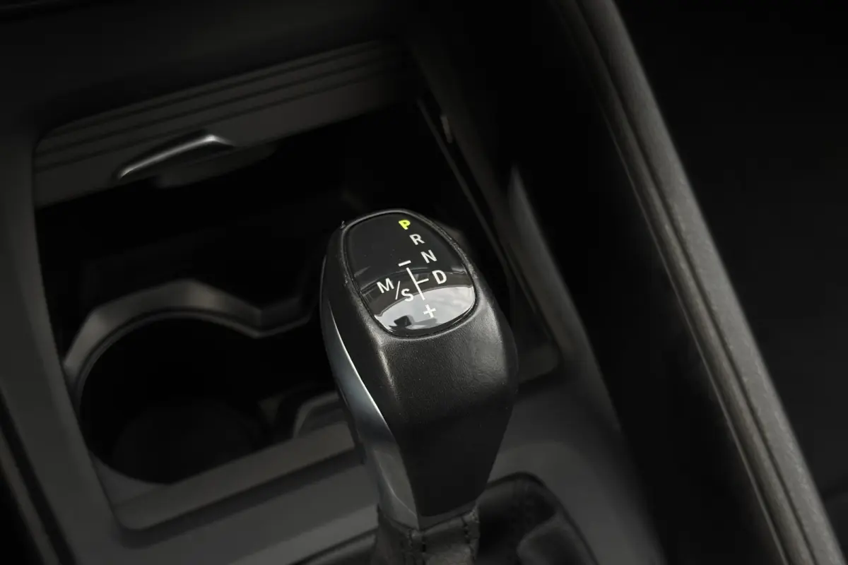 xDrive25e | Trekhaak | LED | PDC V & A | Elektrische Klep | DAB | 35x op voorraad!
