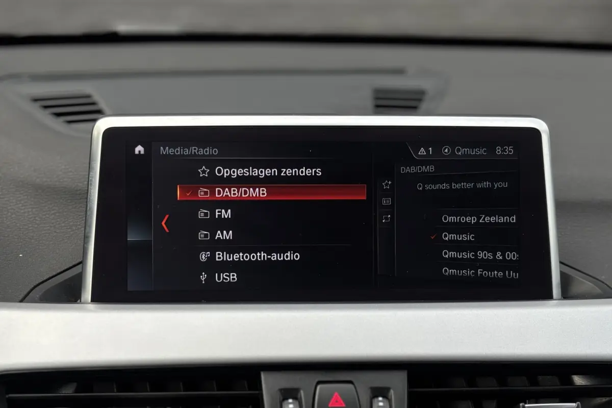 xDrive25e | Trekhaak | LED | PDC V & A | Elektrische Klep | DAB | 35x op voorraad!