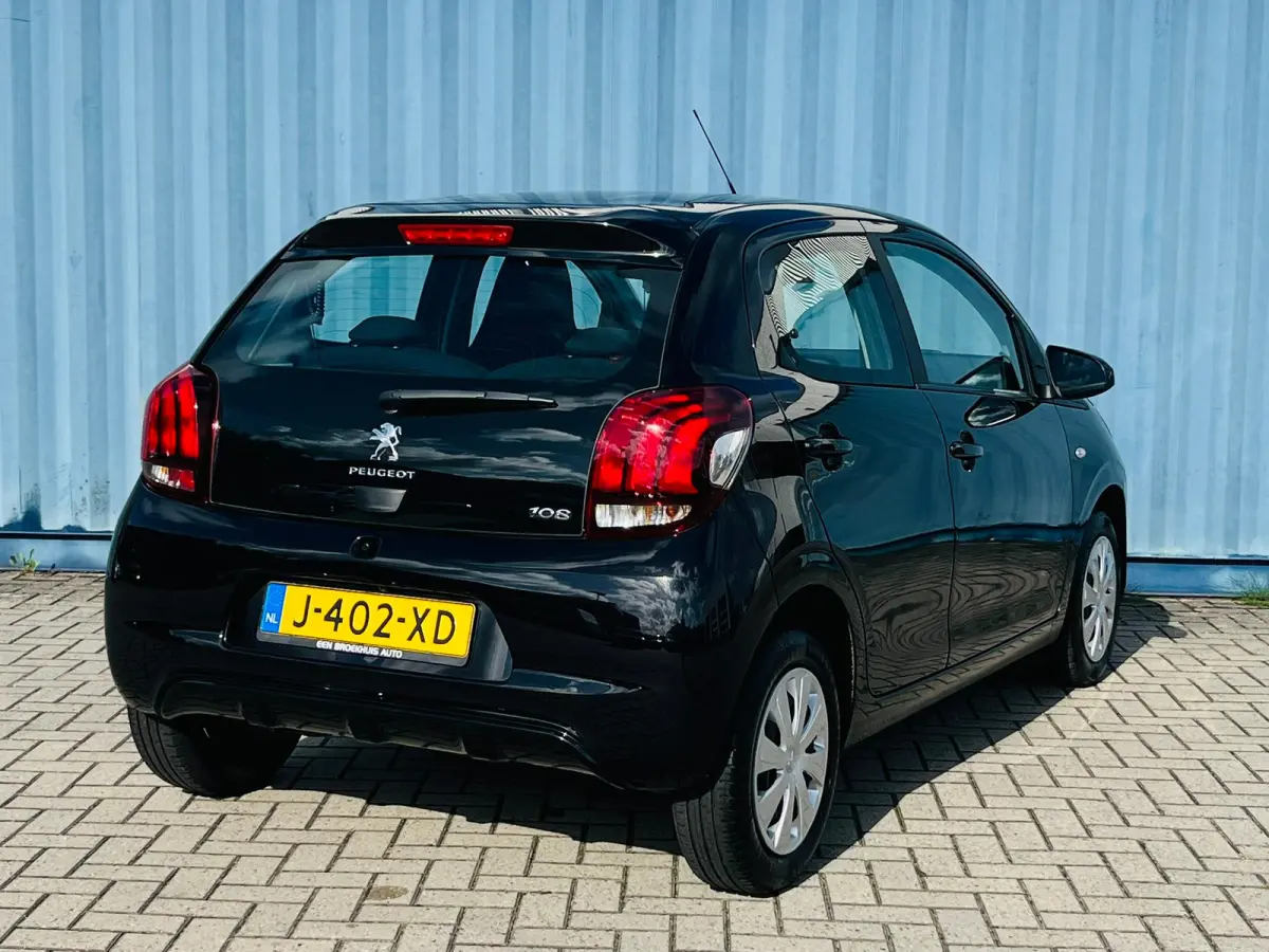 1.0 e-VTi Active Achteruitrijcamea | Apple carplay & Android auto | Airco | Stuurwiel multifunctioneel |  Navigatie