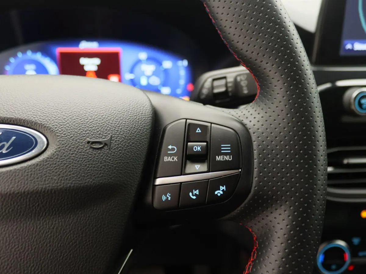 2.5 PHEV ST-Line | Apple Carplay/Android Auto | Camera | Winter Pakket | Led Verlichting |