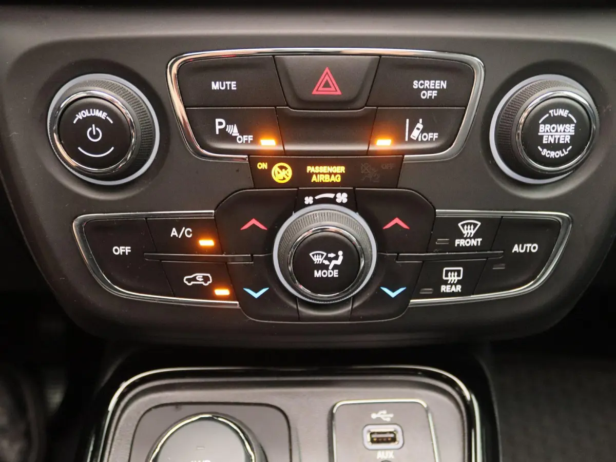 1.4 MultiAir Limited 4x4 | Apple Carplay/Android Auto | Automaat | Panoramadak | Led Verlichting |