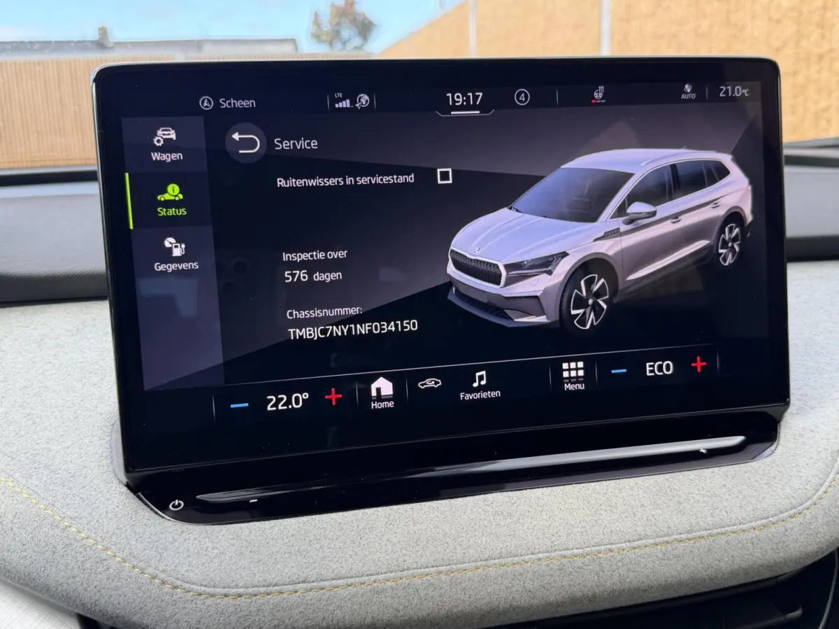 80 Leer/alcantara SoH 96,23% | Warmtepomp | LED koplampen | Sfeerverlichting | Parkeersensoren voor en achter | Navigatiesysteem | Apple CarPlay/Android Auto Full-Link | Cruise & Climate con