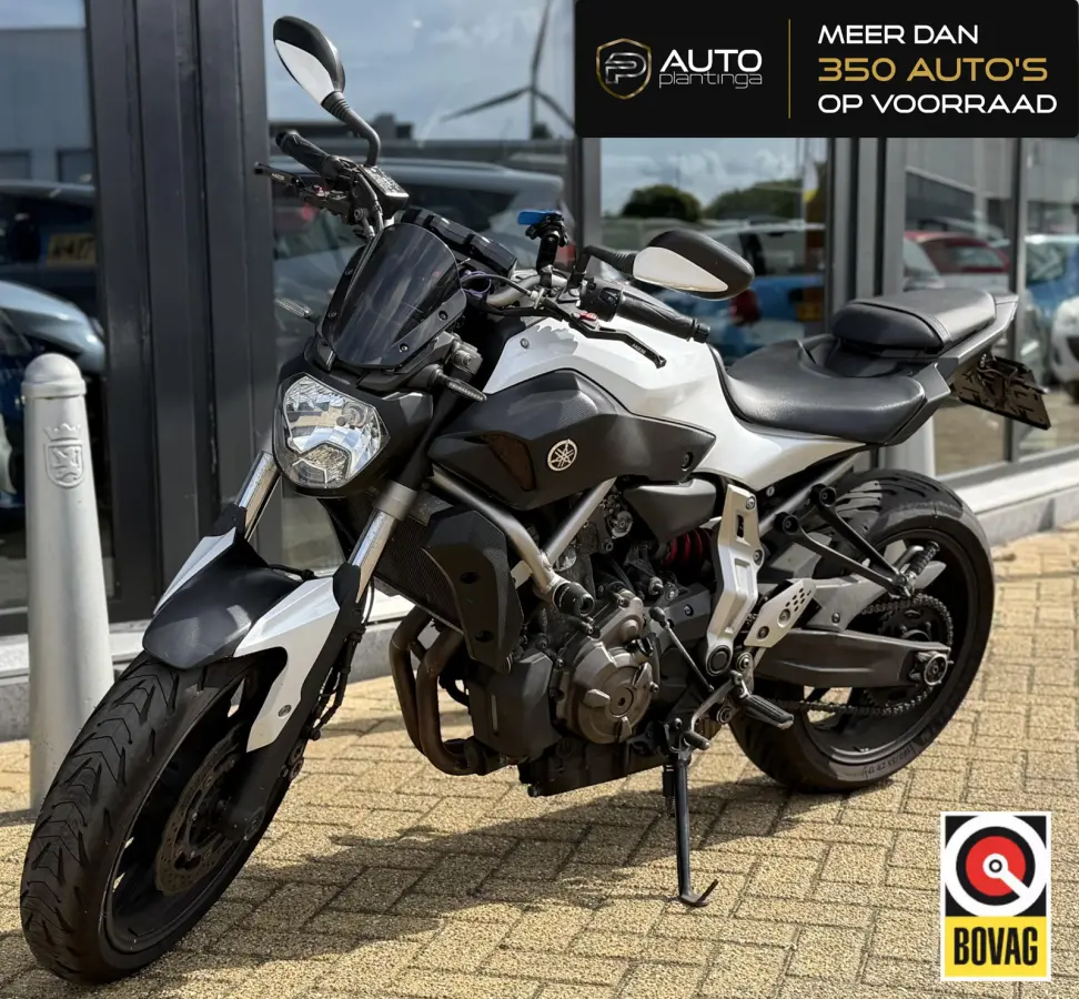 Yamaha MT-07 Abs 2016 Benzine Handgeschakeld leasen