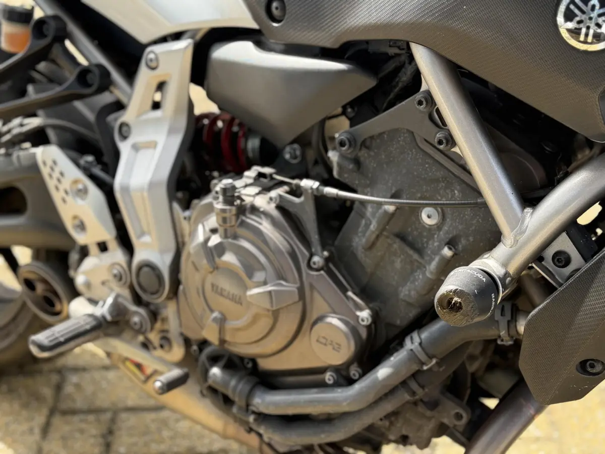 | NETTE STAAT | Akrapovic | A2 Code 80 Certificaat |