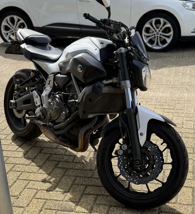 | NETTE STAAT | Akrapovic | A2 Code 80 Certificaat |