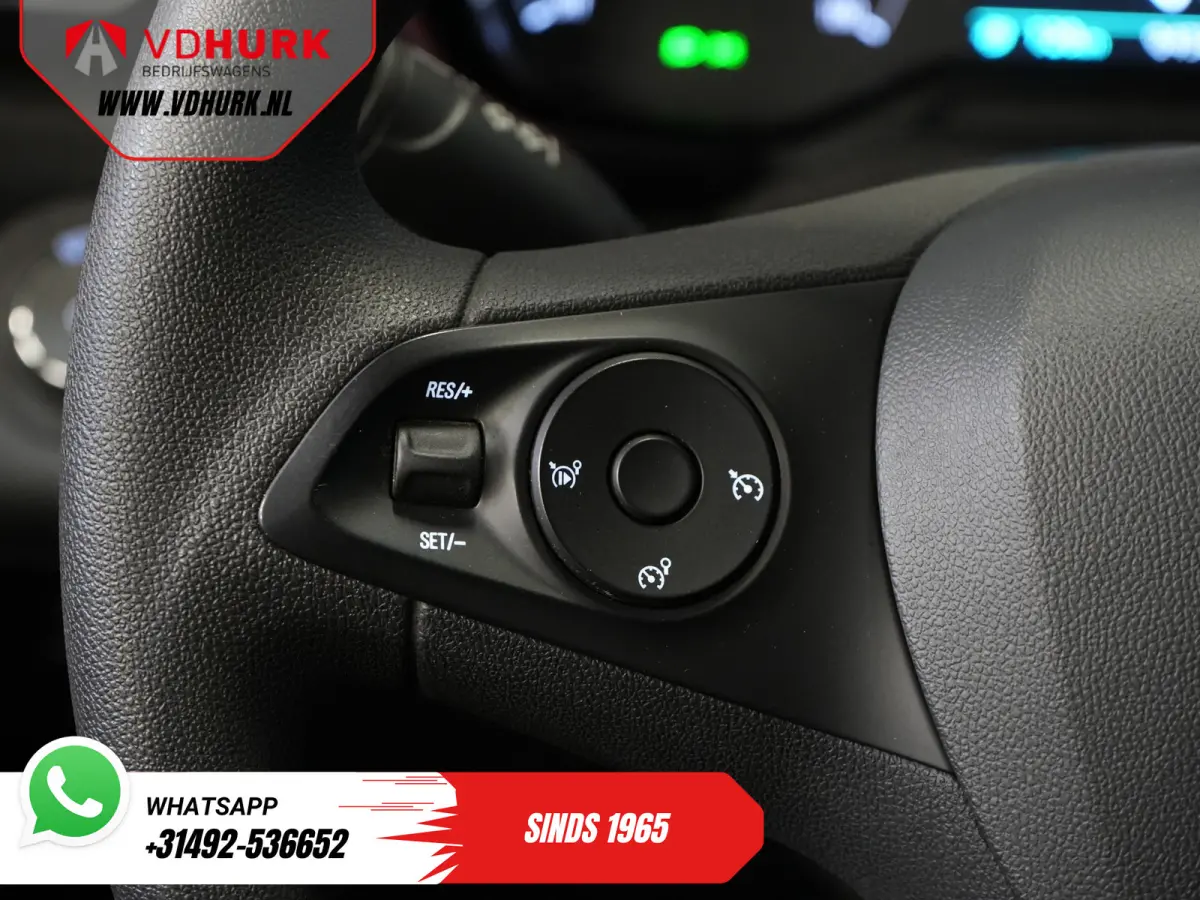 135 pk 50kWh 285 km WLTP L2 Snellader/ Cruise/ Airco/ PDC/ DAB/ Bluetooth