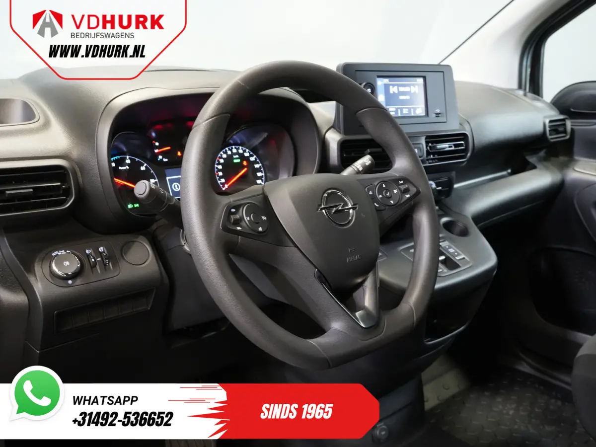 135 pk 50kWh 285 km WLTP L2 Snellader/ Cruise/ Airco/ PDC/ DAB/ Bluetooth