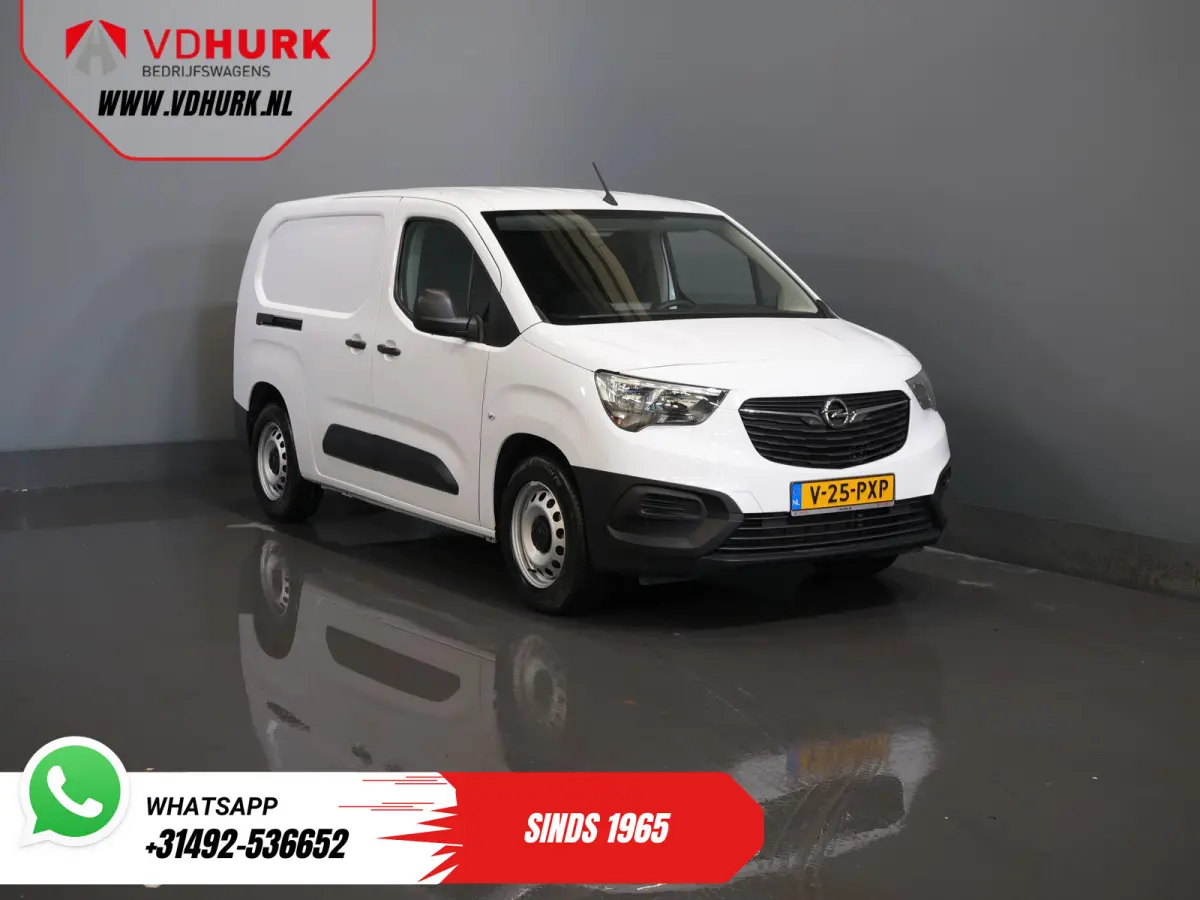 135 pk 50kWh 285 km WLTP L2 Snellader/ Cruise/ Airco/ PDC/ DAB/ Bluetooth