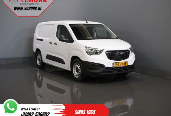 135 pk 50kWh 285 km WLTP L2 Snellader/ Cruise/ Airco/ PDC/ DAB/ Bluetooth