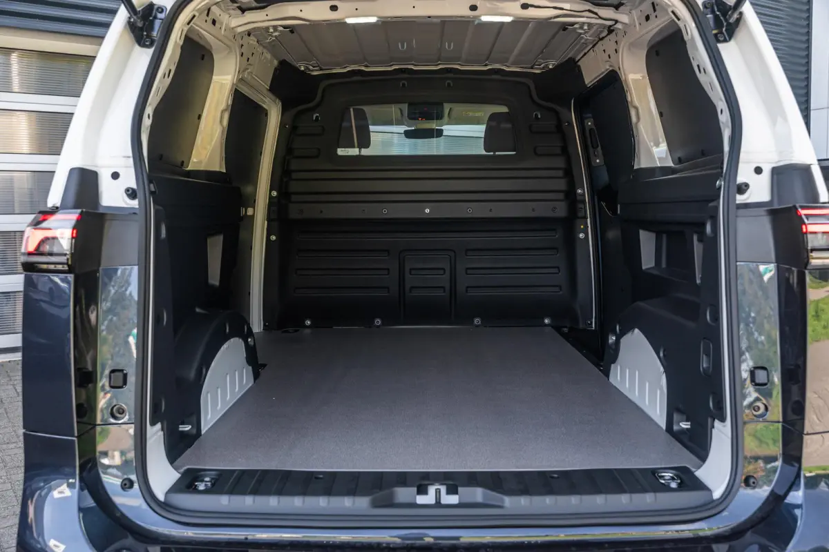 190pk Bulli Limited Edition 59 kWh | Stoelen Pakket | Trekhaak Wegklapbaar
